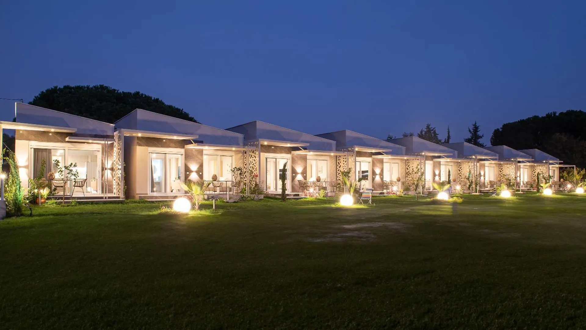Amadeus Golden Resort Торони 0*,